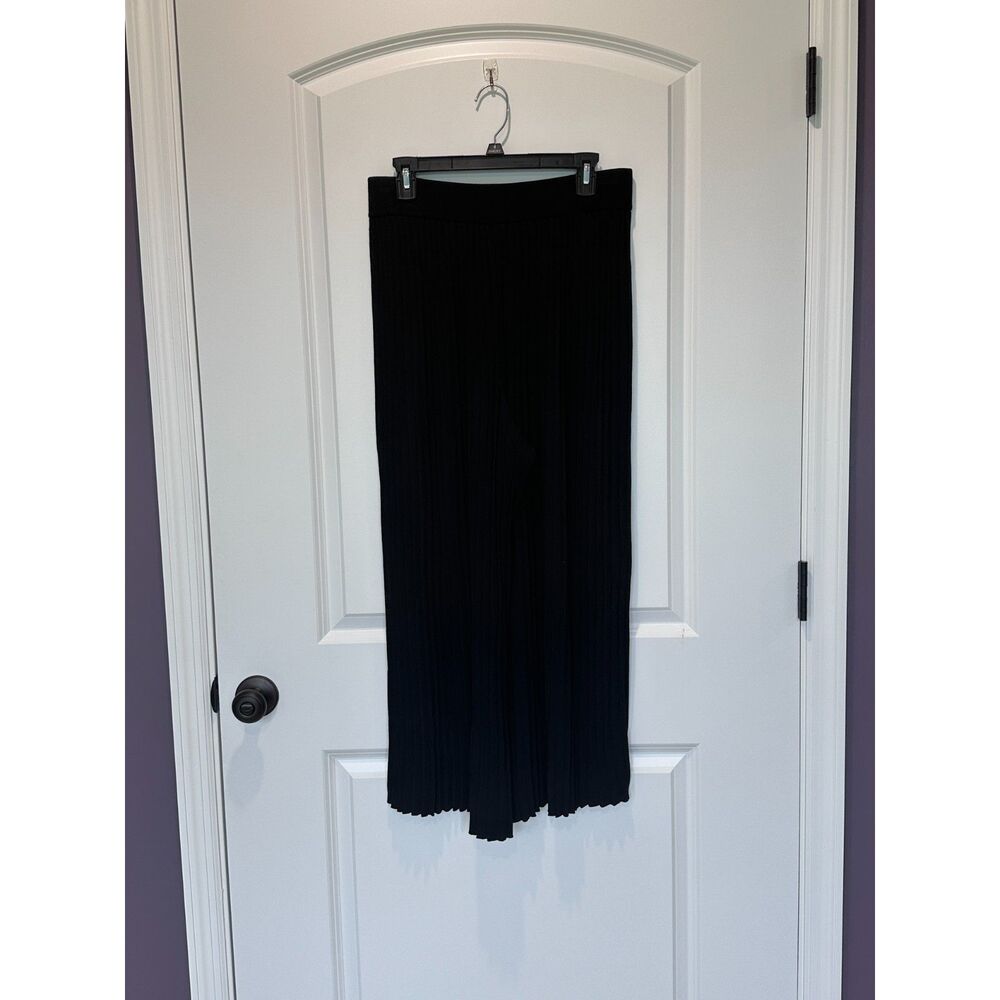 Club Monaco Pleated Wide Leg Black Pants Size Medium
